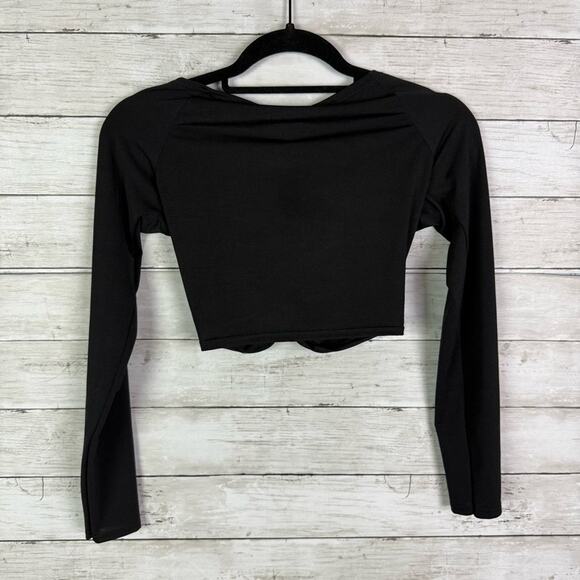 Pretty Little Things Black Slinky Ruched Front Long Sleeve Top Size 10 - Picture 4 of 4